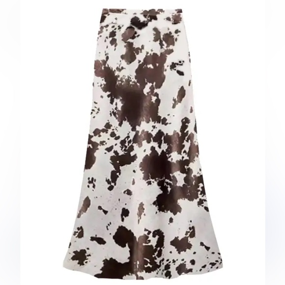 Chic Brown and Cream Satin Patterned Cow print Midi Skirt - Picture 5 of 5